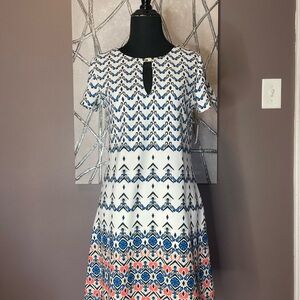 Short Sleeved Patterned Women's Dress NWT